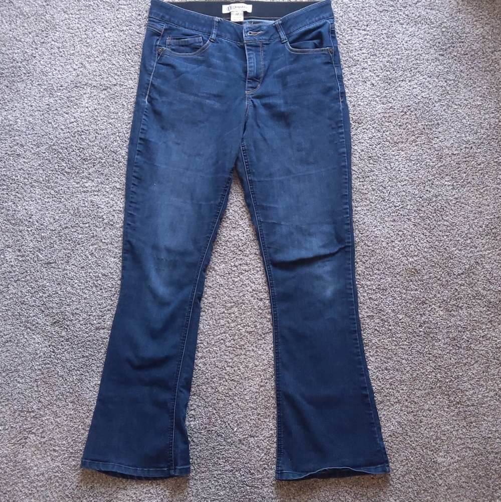 Democracy Absolution size 12 bootcut jeans